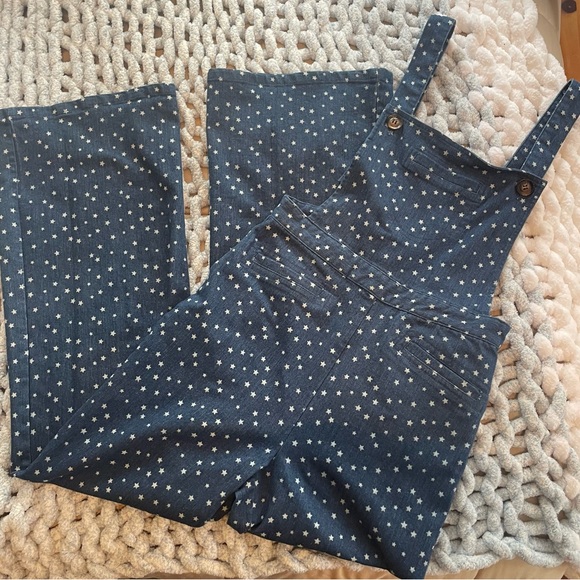 Patterned overalls - Picture 3 of 3